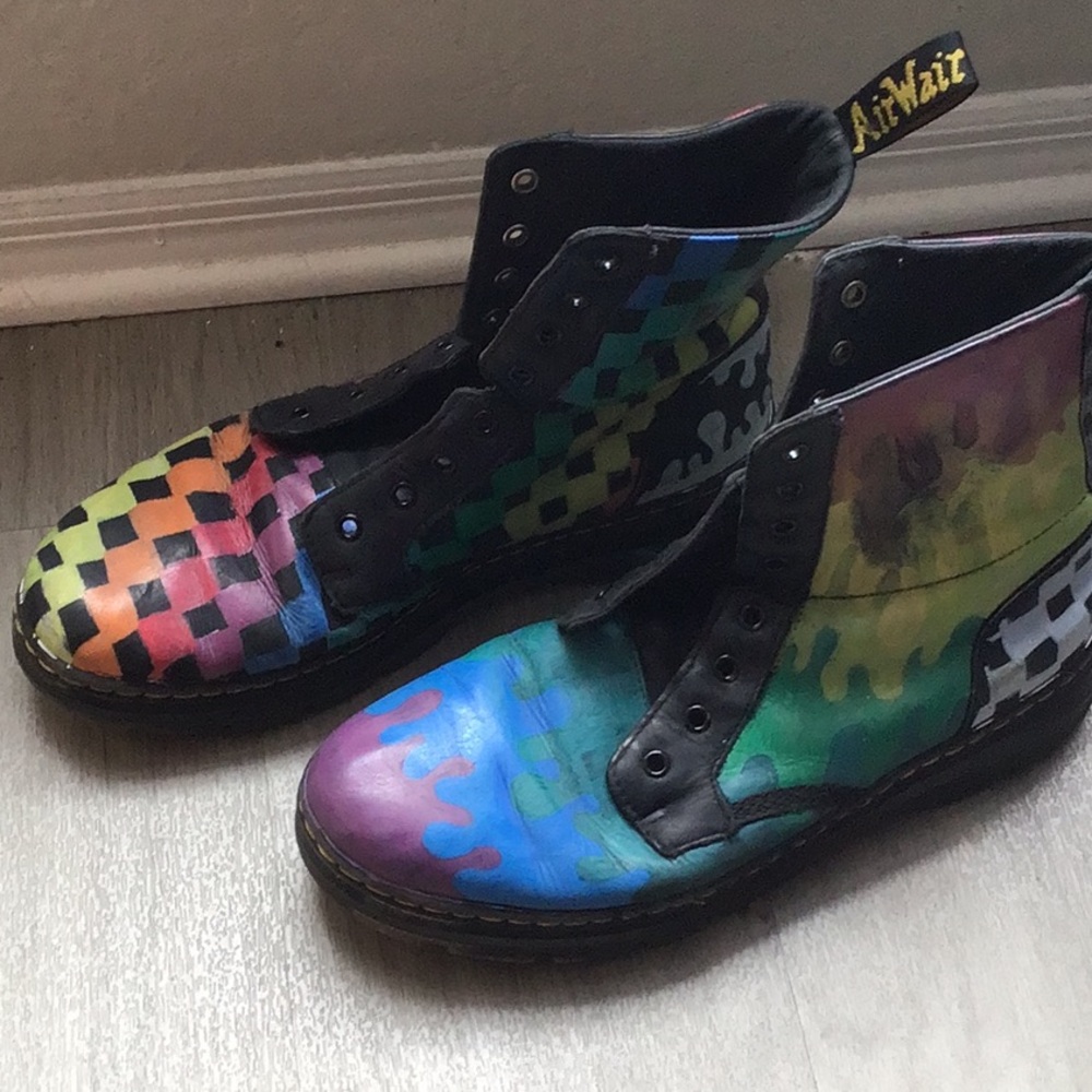 Dr Martens Men’s 12 multi colored Paint drip and Checkerboard